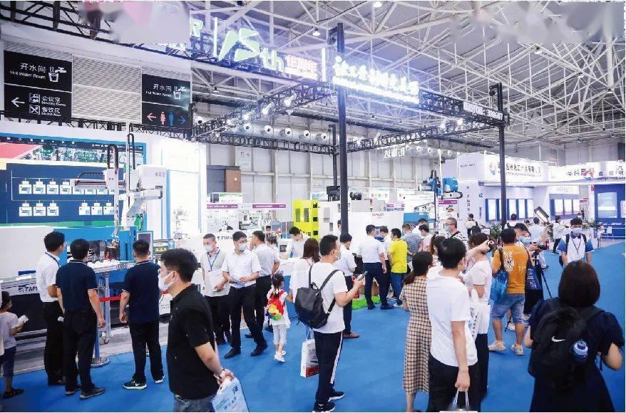 1689818556898271.jpg v2-1d28ec005cee9bea993b8451ed07c0af_1440w.jpg