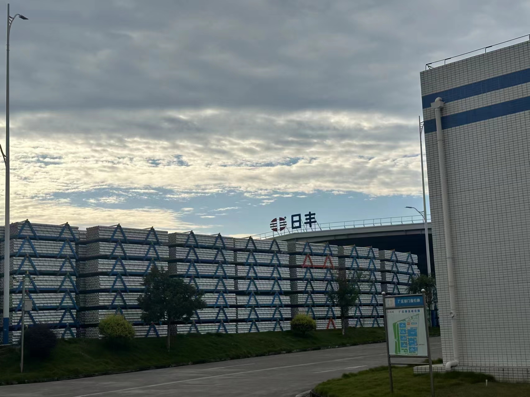 1697091571569918.jpg 75f9e70f9b495cc1e3f206e0d65dcce.jpg